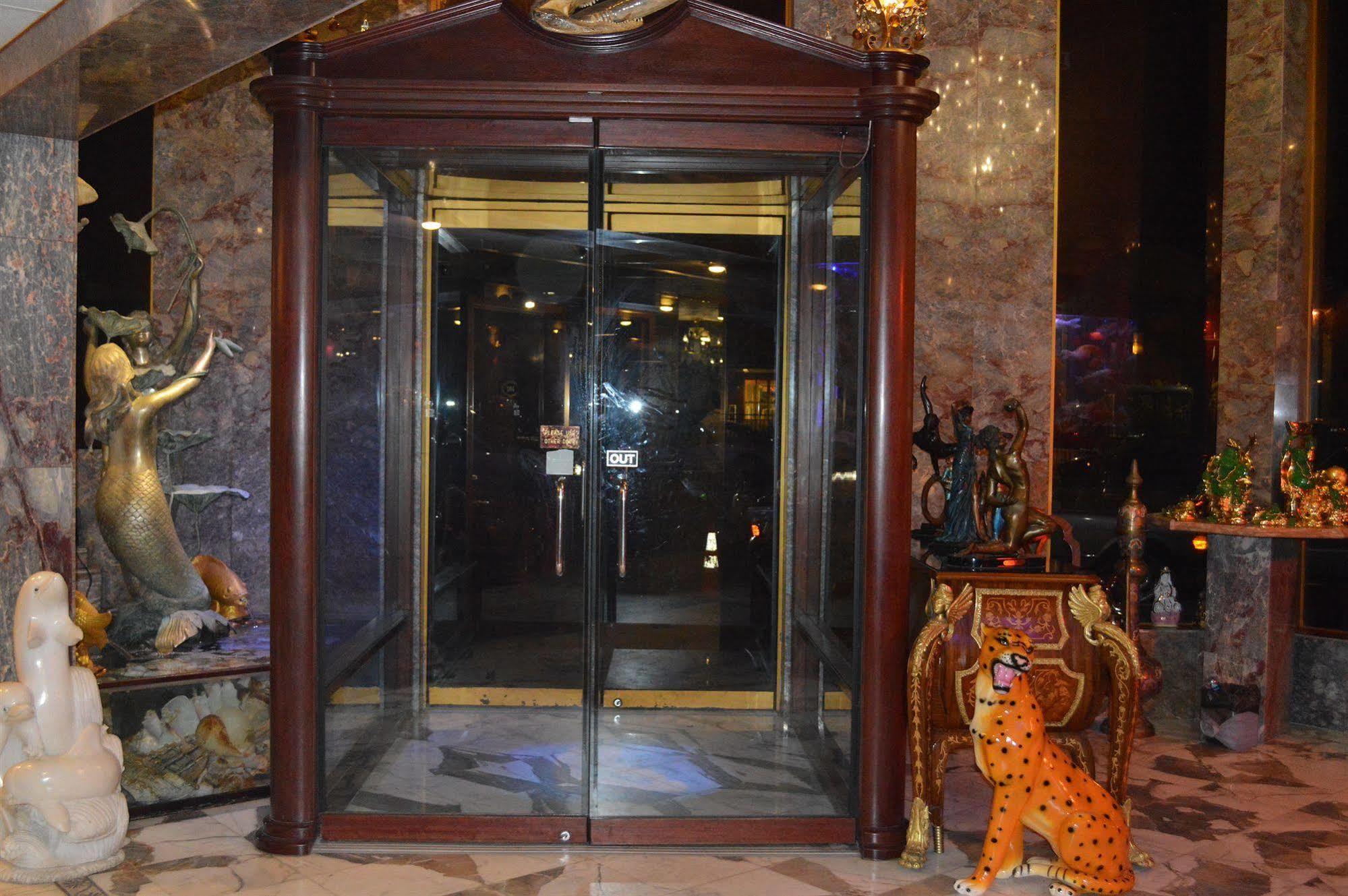 Paris Suites Hotel 纽约 外观 照片
